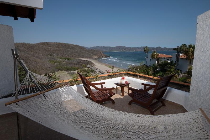 Hotel Punta Serena & Resorts - Solo Parejas (Adults Only) Tenacatita Exterior photo
